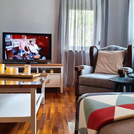 Апартаменты Heliopetra *