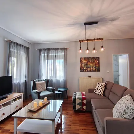 Heliopetra Apartman Kalambáka
